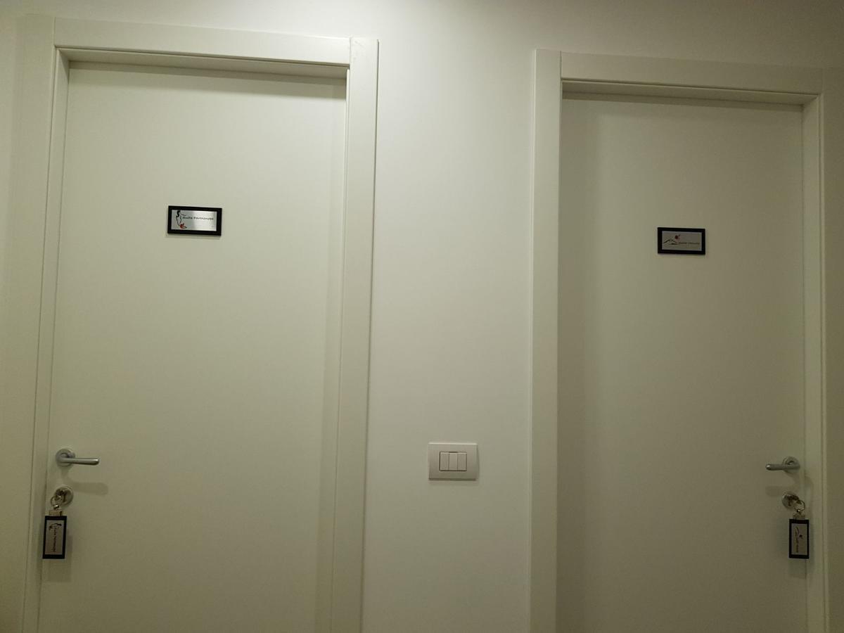 2B Fifteen Floor Suite Napoli Extérieur photo